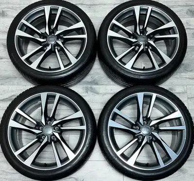 *****BRAND NEW DEALER TAKE OFFS***** Selling a beautiful set of *Brand New* 2021 Audi A5 / S5 (Coupe...