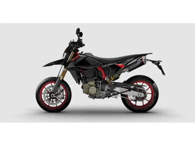 2027 Ducati Hypermotard Nera in Sport Bikes in Oshawa / Durham Region - Image 4