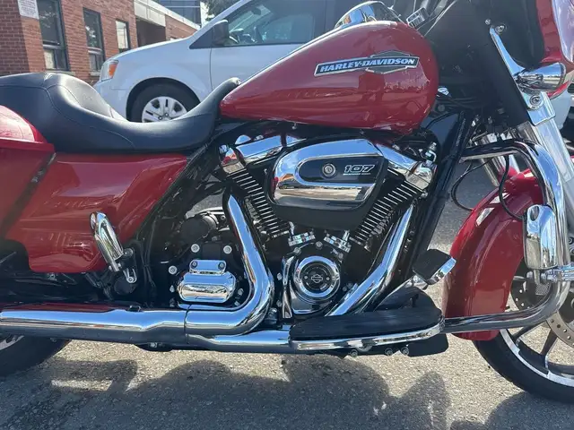 2023 Harley-Davidson Street Glide ~ STREET GLIDE ~ CANANDIAN ~ 1 in Sport Touring in City of Toronto - Image 11