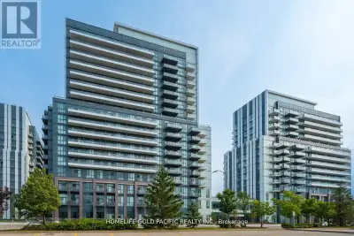 Luxury Mobilio Condo By Menkes. Bright south facing unit. Laminate Floor Throughout. Modern Kitchen...