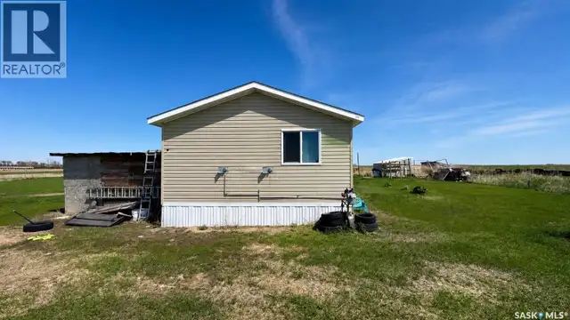 RM of Sarnia Acreage Farmland Sarnia Rm No. 221, Saskatchewan in Houses for Sale in Moose Jaw - Image 36