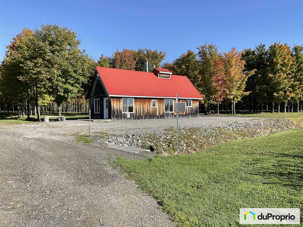 $1,499,000 - Acreage / Hobby Farm / Ranch for sale — photo 2