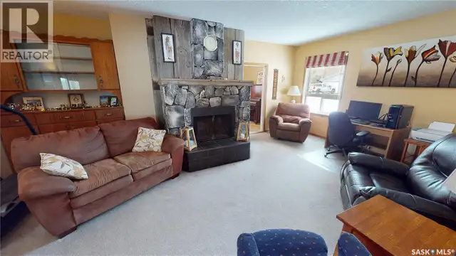 319 Carlyle STREET Arcola, Saskatchewan in Houses for Sale in Regina - Image 14