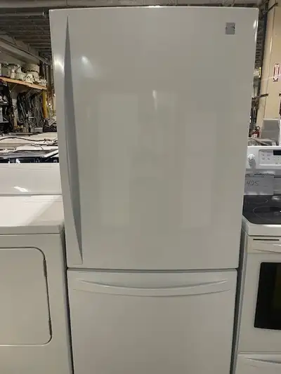 Réfrigérateur blanc congélateur au bas Kenmore Elite, View more
