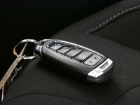 O'Regan's Dartmouth Hyundai is your one-owner headquarters and home to the largest selection of one... (image 4)
