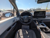 Come finance this vehicle with us. Apply on our website stonebridgeauto.com 2022 Toyota Sienna Hybri... (image 7)
