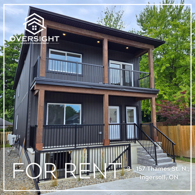 2-Bedroom Upper Unit in Ingersoll!! Come take a look at this 2-bedroom unit in a triplex offering mo...