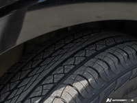 Get ready to redefine family travel with this *Certified Pre-Owned 2022 Kia Carnival LX * the perfec... (image 9)