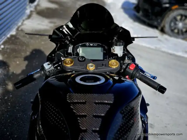 2024 Suzuki GSX-R1000A in Sport Bikes in Oshawa / Durham Region - Image 8