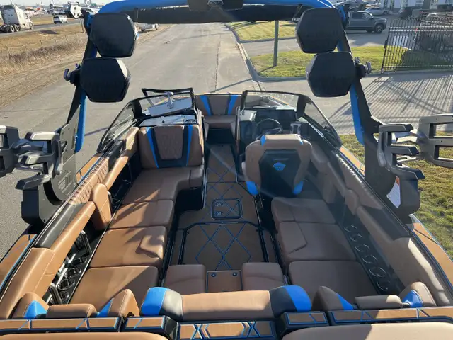 2025 Malibu M230 in Powerboats & Motorboats in Saskatoon - Image 15