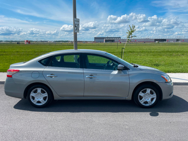2014 NISSAN SENTRA ** MANUAL .. $4999 dans Autos et camions  à Ville de Montréal - Image 2