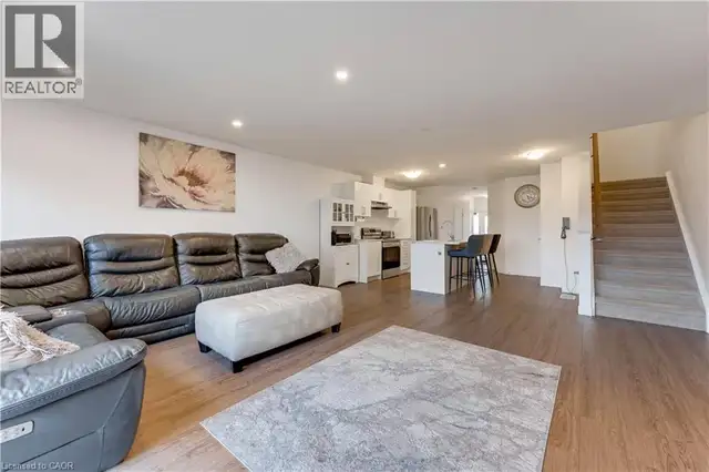 91 PONY Way Kitchener, Ontario in Houses for Sale in Kitchener / Waterloo - Image 11