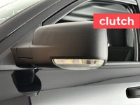 NO ACCIDENTS / CLEAN CARFAX / Auto Dimming Rearview Mirror, Front Heated Seats, Climate Control and... (image 8)