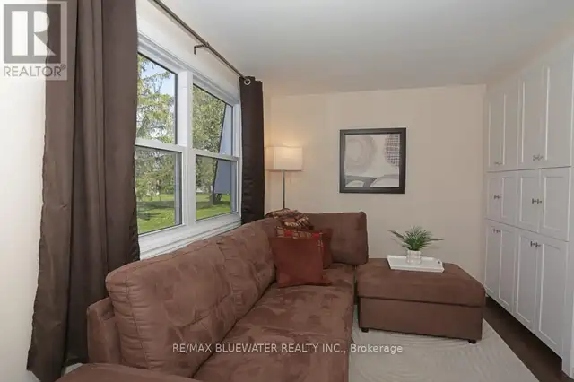 314 WYLDWOOD LANE S South Huron (Stephen), Ontario in Houses for Sale in Grand Bend - Image 23