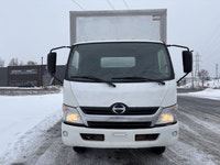 2018 Hino 195 Ryder Stock ID: 745228 Transmission Type/Speed: AUTO 6 Engine: DIESEL J05E-TP'13 210/2... (image 1)