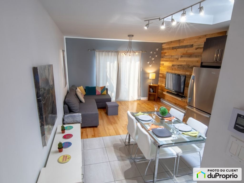 $374,900 - Condominium in Ville-Marie (downtown, old Mtl) — photo 2