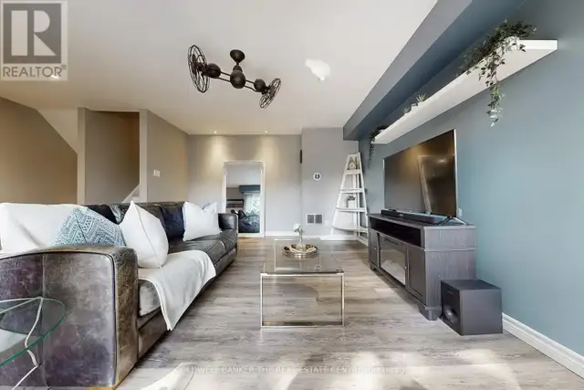 195 MILESTONE CRESCENT Aurora (Aurora Village), Ontario in Long Term Rentals in Markham / York Region - Image 3