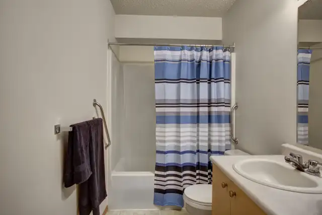 2 Bed x 1 Bath Apartment for Rent on Leila Avenue | $1505.00 in Long Term Rentals in Winnipeg - Image 13