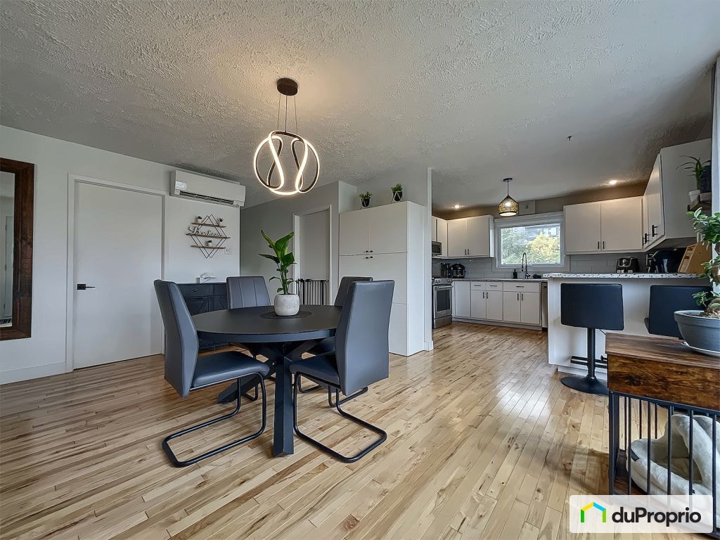$459,990 - Bungalow for sale in Trois-Rivières (Trois-Rivières) — photo 2