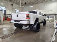 Welcome to Sherwood Buick GMC! Aftermarket 6 BDS Lift Kit/Fender Flares/Headlights/Grille/24 Cali Wh... (image 5)