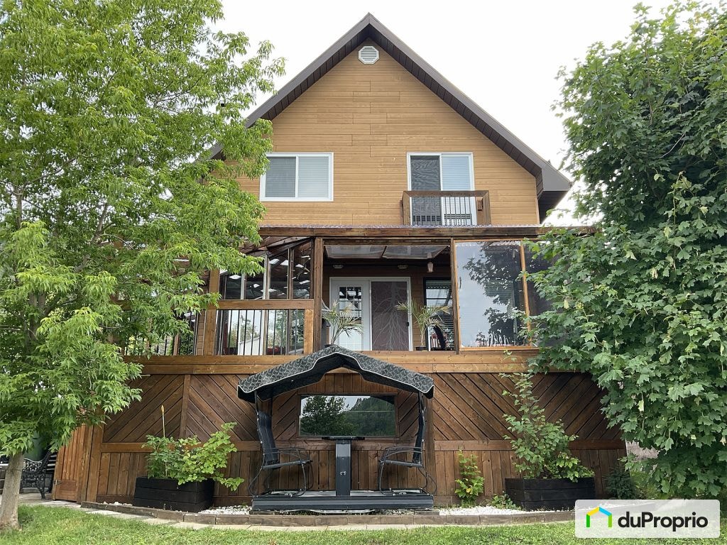 $529,000 - 2 Storey for sale in Chicoutimi (Laterrière) — photo 1