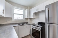 Welcome to Lakeview Apartments in Regina! Special Offers: Flexible rent payments available | Powered... (image 5)