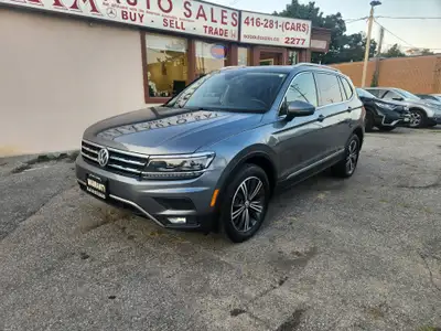 No Accidents, TOP Of The Line, 7 Passengers, Leather, Navigation, Power Heated Seats, Camera, Blue t...