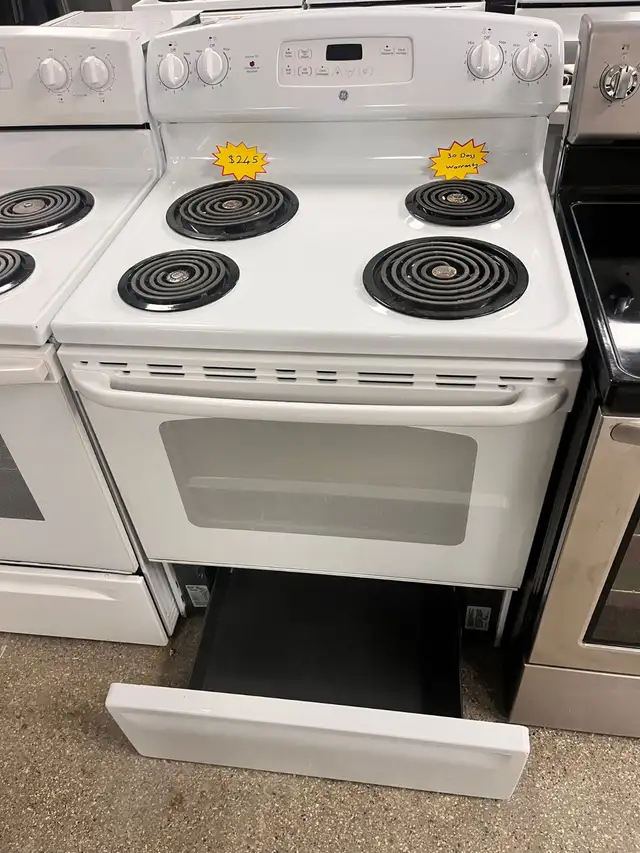 GE 30” Coil Top  Stove Fully Tested  30-Day Warranty in Stoves, Ovens & Ranges in Kitchener / Waterloo - Image 4