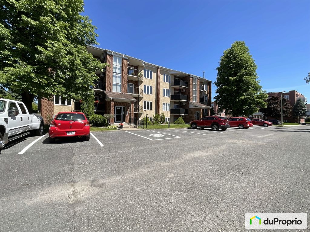 $379,500 - Condominium for sale — photo 2