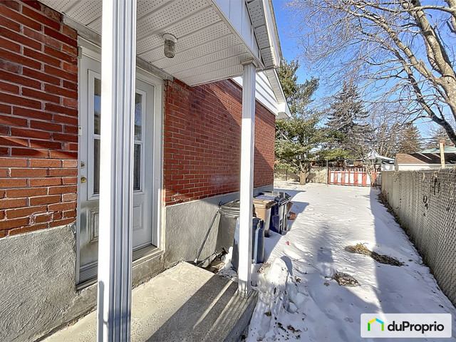 540 000$ - Bungalow à vendre à Chomedey dans Maisons à vendre  à Laval/Rive Nord - Image 2