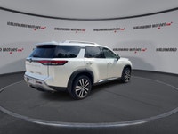 // ACCIDENT FREE!! // Experience family-ready confidence in this used 2024 Nissan Pathfinder Platinu... (image 7)