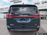 Perfect for families on the go, this 2025 Chrysler Pacifica Select in stunning Fathom Blue Pearl com... (image 4)