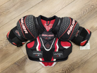 Bauer Vapor X40 Shoulder Pads - Junior Small BNWT