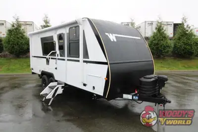 MVSA #40458 ALL TYPES OF CREDIT ACCEPTED Specifications and Features: Exterior Length: 22'5 Exterior...