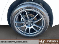 Command the road in the 2024 Nissan Altima Platinum – the perfect fusion of sophisticated design, ad... (image 6)