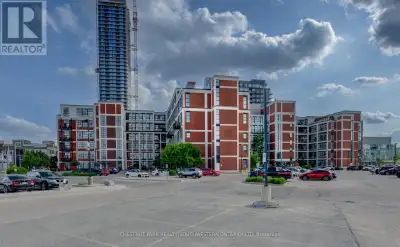 The epitome of a central DTK lifestyle - the historic Kaufman Lofts at 404 King Street West, Kitchen...