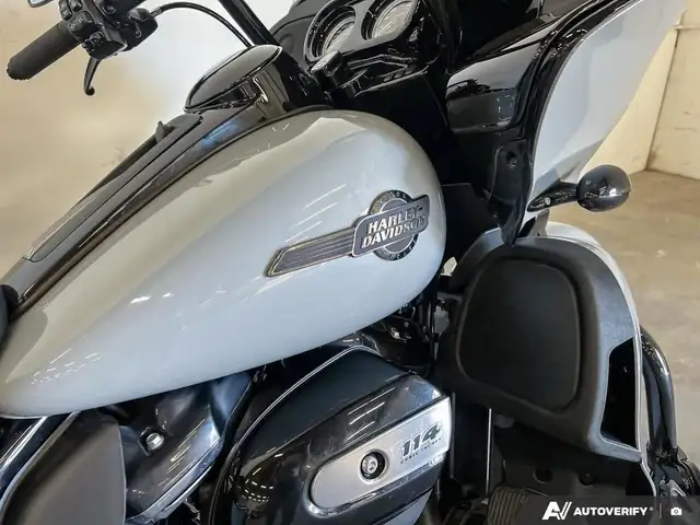 2024 Harley-Davidson FLTRK - Road Glide(TM) Limited in Sport Touring in Calgary - Image 10