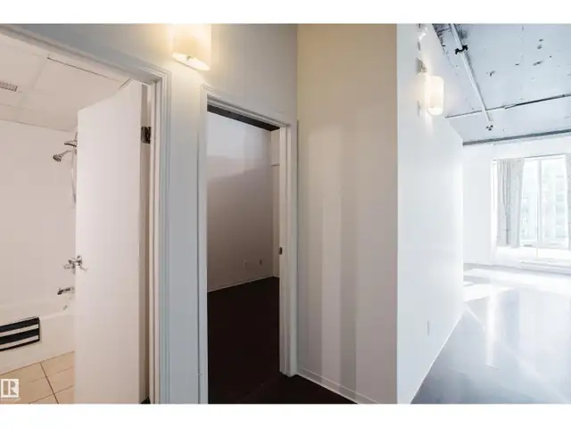 #1611 10024 JASPER AV NW Edmonton, Alberta in Condos for Sale in Edmonton - Image 17