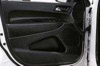 CLEAN CARFAX WITH NO ACCIDENTS ONE OWNER SECOND ROW CAPTAINS CHAIRS WIRELESS CARPLAY FULL LEATHER IN... (image 6)