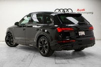 This Audi Q7 boasts a Intercooled Turbo Gas/Electric V-6 3.0 L/183 engine powering this Automatic tr... (image 5)