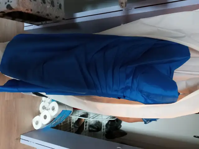 Robe GR X- large porter 1 fois a un mariage ville de  st-pie in Women's - Dresses & Skirts in Granby - Image 2