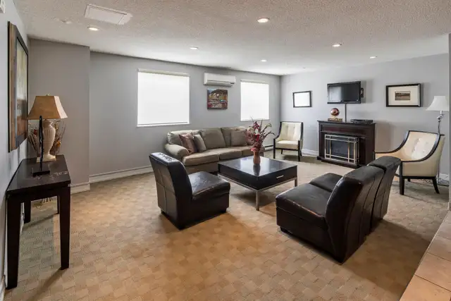 122 Bronte St - One Bedroom Apartment for Rent in Long Term Rentals in Oakville / Halton Region - Image 11