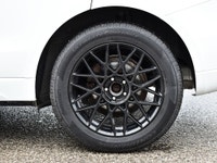 This 2012 Audi Q5 Quattro Premium Plus is a refined luxury crossover that's smoother than a European... (image 9)