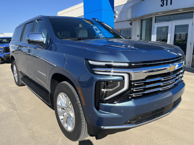 2025 Chevrolet Suburban Premier 4WD in Cars & Trucks in Regina - Image 3