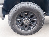 Command any job site or adventure with this robust 2022 Ford Super Duty F-350 SRW, a true powerhouse... (image 8)