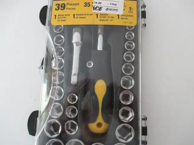 Socket  Set in Hand Tools in Winnipeg - Image 3