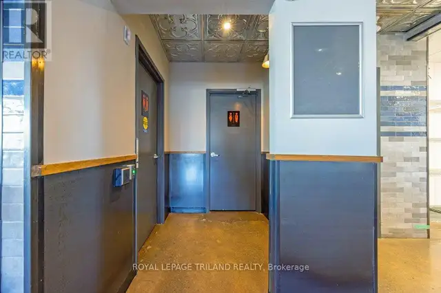 985 TALBOT STREET St. Thomas, Ontario in Commercial & Office Space for Rent in London - Image 21