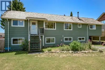 Charming and updated, this detached Port McNeill home offers peek-a-boo ocean views and great flexib...