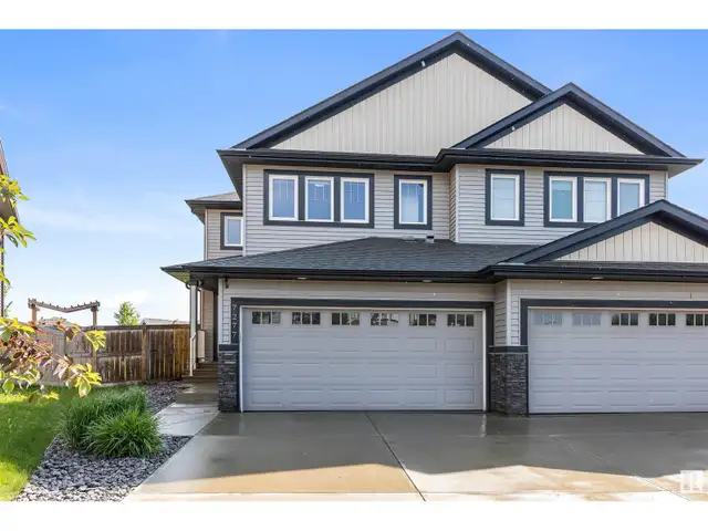 7277 ARMOUR CR SW Edmonton, Alberta628647590120991222