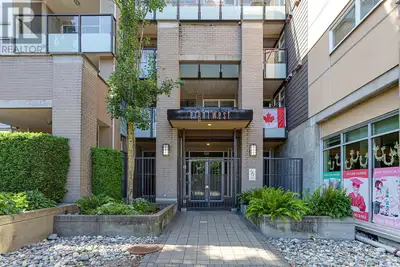 Welcome to EightWest - A functional laid out 1 bed+den home offering privacy, functionality, and unb...
